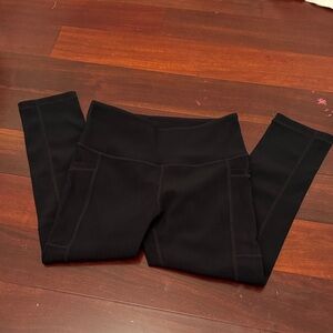 Constantly Varied Gear Ribbed Black Capri Leggings Small